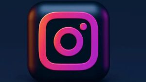 A 3D rendering of the Instagram logo on a dark blue background. The image represents the search query 'How to check who unfollowed you on Instagram without an app'.